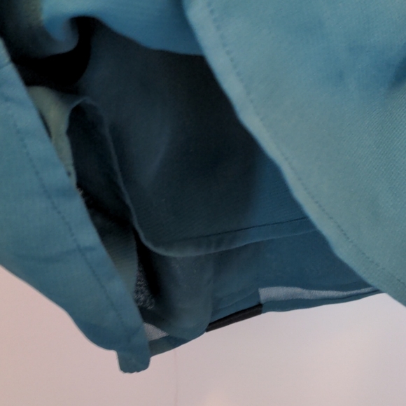 Halogen S Camisole Style Adjustable Straps Top - Picture 5 of 7